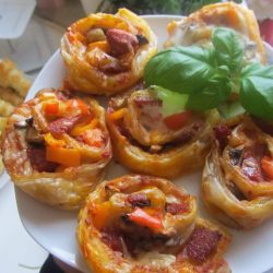 Milföyden Pizza Yapımı