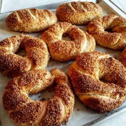 Susamlı Beyaz Simit Tarifi