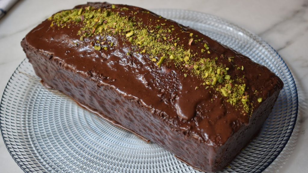 Çikolata Soslu Kek Nasıl Yapılır?