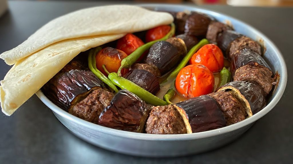 Patlıcan Kebabı Nasıl Yapılır? Antep Usulü Balcan Kebabı Tarifi