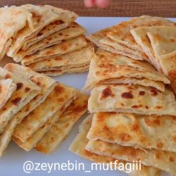10 dakikada yumuşacık sütlü gözleme tarifi
