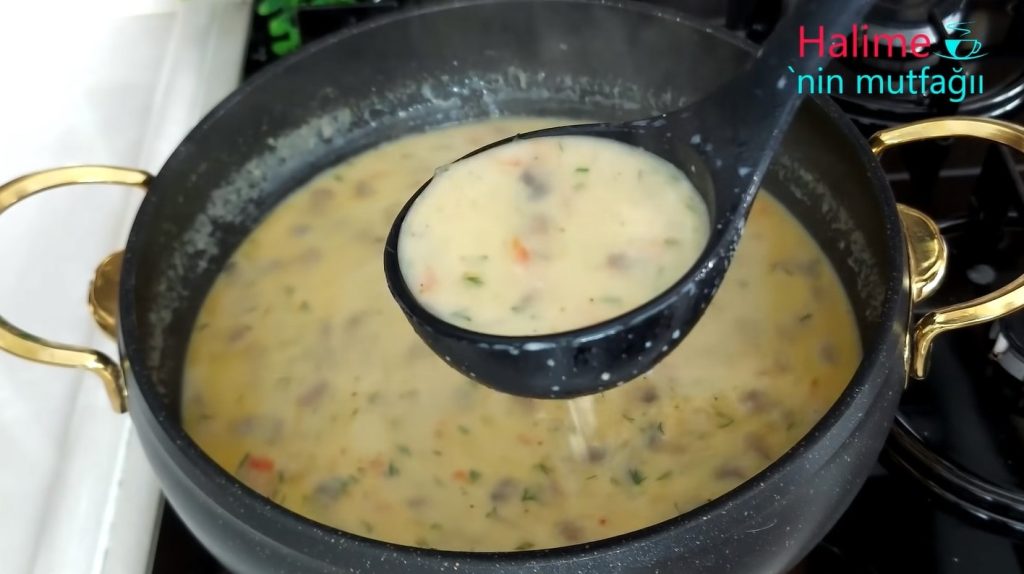 kremasız mantar çorbası tarifi