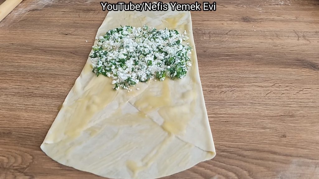 peynirli otlu börek yapımı