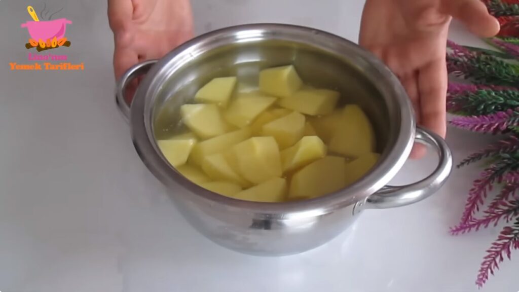 kroket için patates haşlama